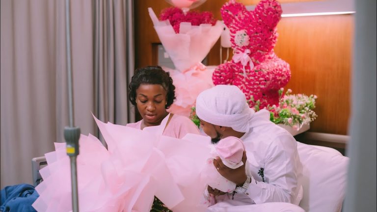 Music Video : Kusah – Ukiniita (Visualizer)